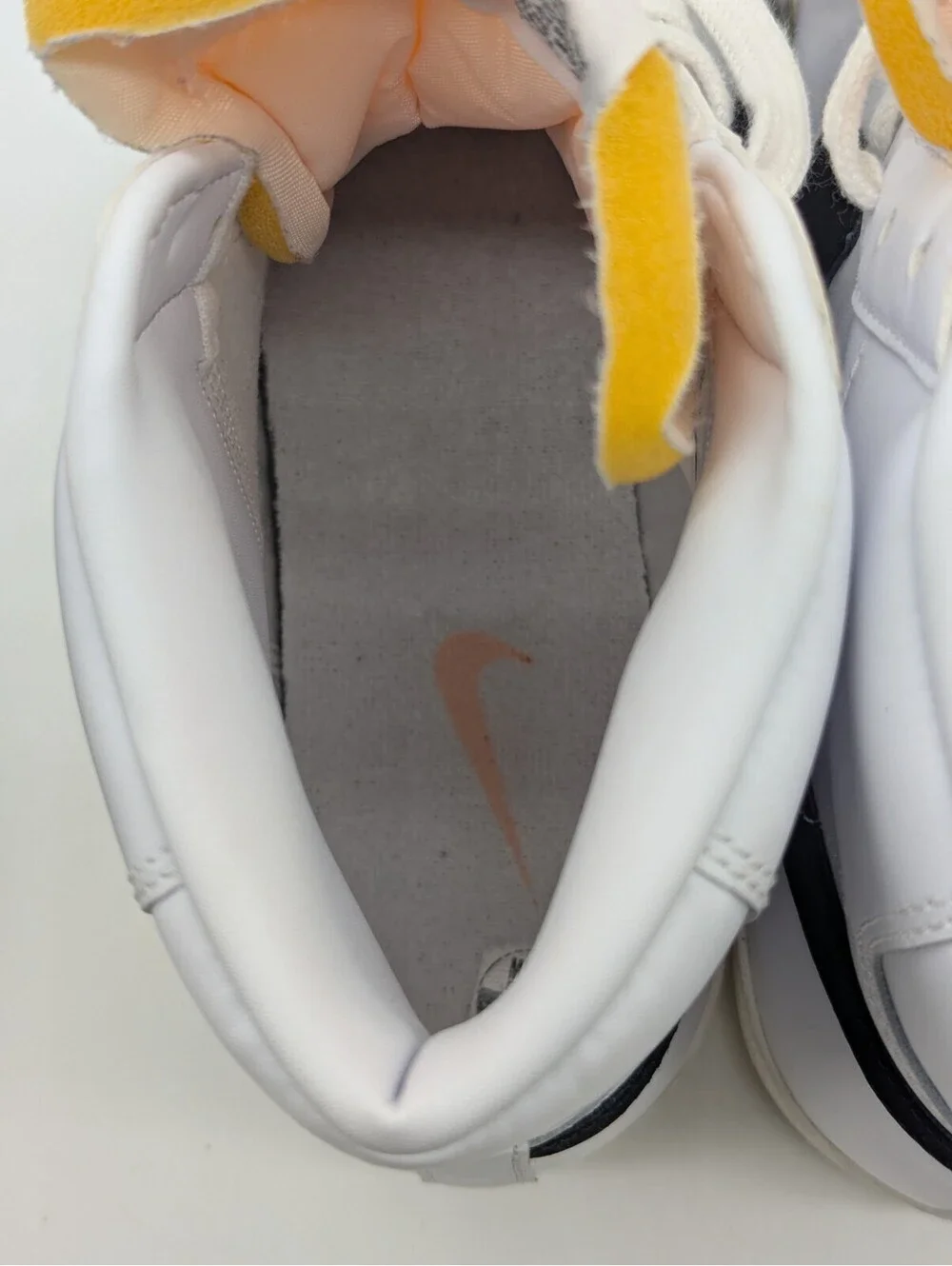Nike Blazer Mid 77 Vintage Leather Mens Size 12 White Black Sneakers BQ6806-100